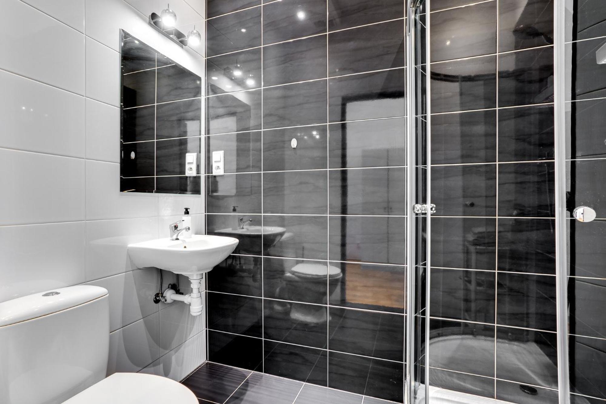 קטוביץ Apartamenty Centrum Zameldowanie 24H מראה חיצוני תמונה